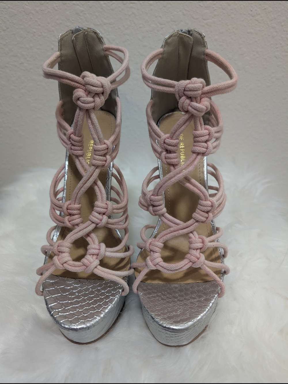 Pink Knot-Strap Platform Sandals